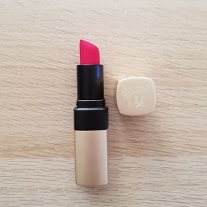 Bobbi Brown Luxe Matte Lip Color On Fire